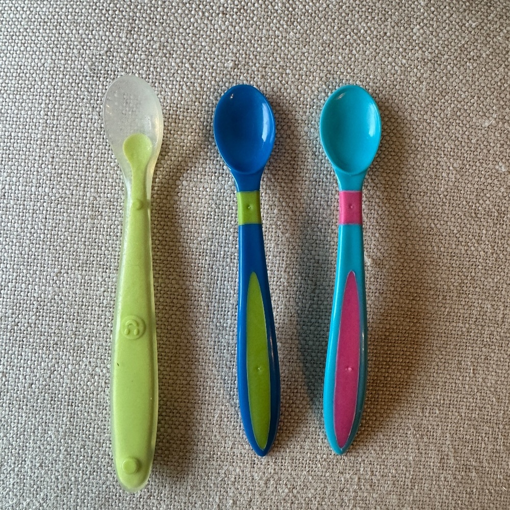 Munchkin Baby/Toddler Spoons Soft Tip in Various Colors Set of 3